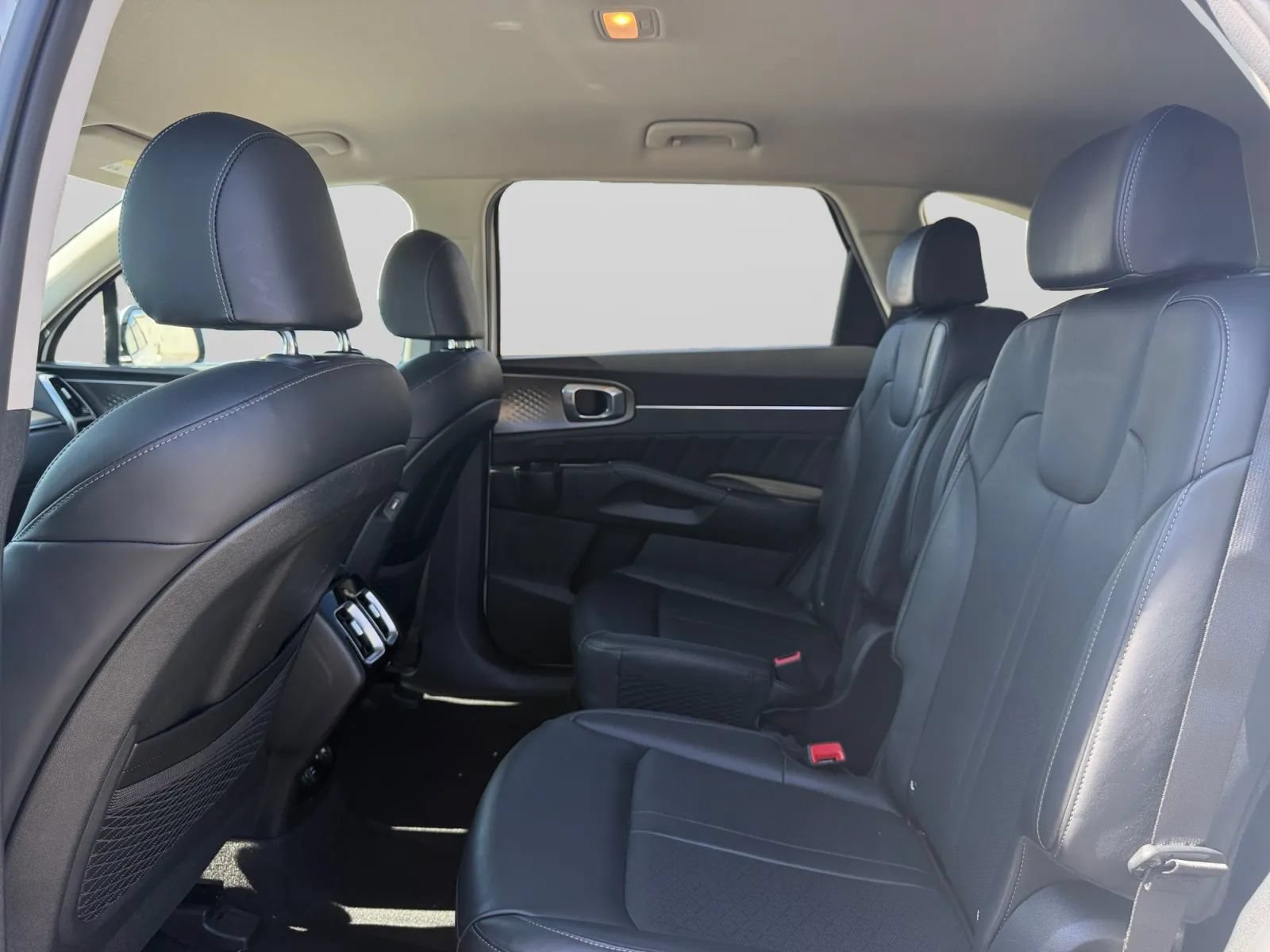Used 2022 Kia Sorento SX AWD/4WD image 26