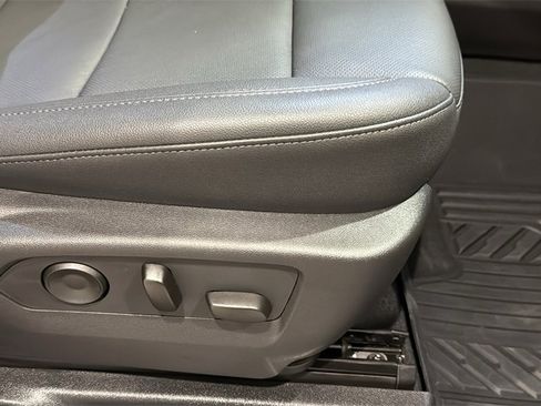 Used 2025 Chevrolet Silverado 1500 LTZ w/ LTZ Premium Package image 13