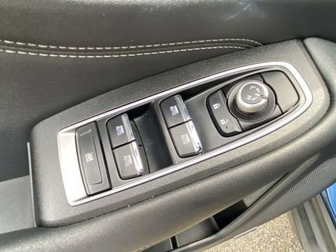 Used 2022 Subaru Outback Limited AWD/4WD image 17