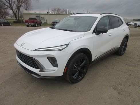 New 2026 Buick Envision Sport Touring image 10