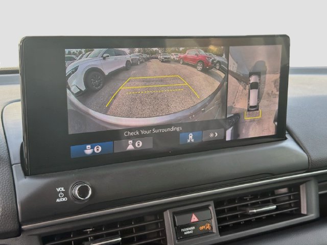 New 2026 Honda Pilot Touring image 13