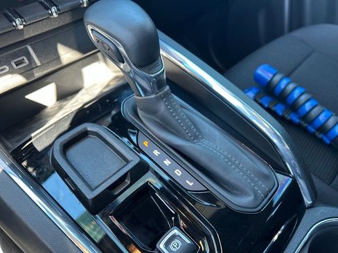 Certified 2024 GMC Canyon Elevation w/ Convenience Package image 18