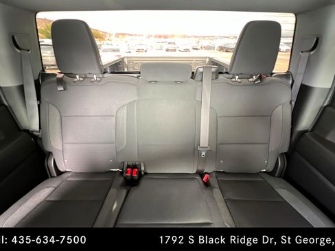 Used 2024 Chevrolet Silverado 2500 Custom w/ Custom Value Package image 24