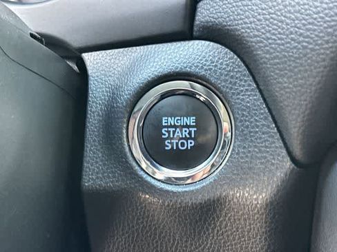 Used 2022 Toyota RAV4 XLE Premium AWD/4WD image 11