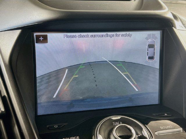 Used 2018 Ford Escape Titanium w/ Ford Safe & Smart Package FWD image 22