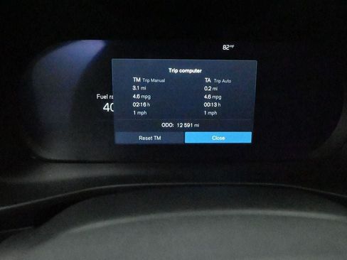 Used 2024 Volvo XC40 B5 Plus w/ Climate Package AWD/4WD image 10