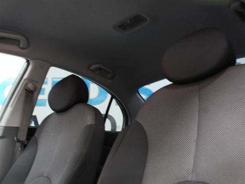 Used 2006 Kia Rio Sedan image 8