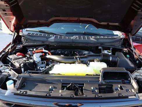 Used 2025 Ford F150 XLT w/ Equipment Group 302A MID image 20