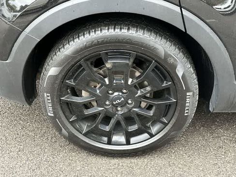 Used 2022 Kia Telluride SX w/ SX Prestige Package AWD/4WD image 5