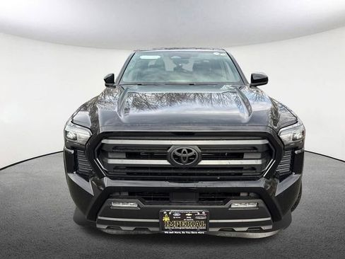 New 2026 Toyota Tacoma SR5 image 3
