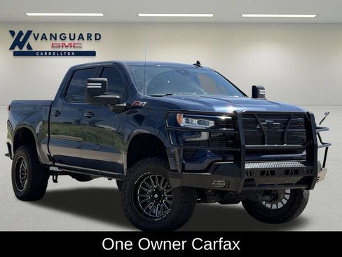 Used 2022 Chevrolet Silverado 1500 RST AWD/4WD image 2