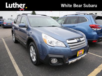 Used 2014 Subaru Outback 2.5i Limited w/ Moonroof Package