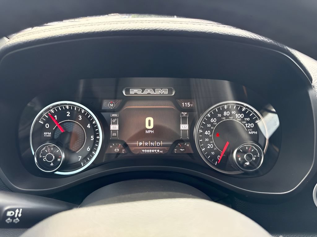 Used 2023 RAM 1500 Laramie AWD/4WD image 15