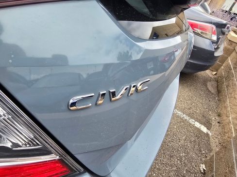 Used 2021 Honda Civic Sport image 12