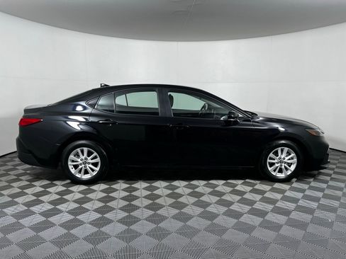 Certified 2025 Toyota Camry LE FWD image 4