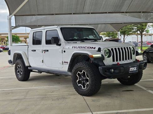 Used 2020 Jeep Gladiator Rubicon image 3