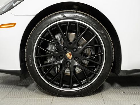 Certified 2023 Porsche Panamera 4 image 39