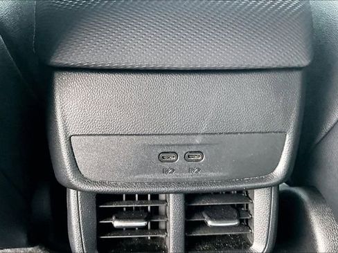 Used 2025 Chevrolet Equinox LT w/ Convenience Package II image 16