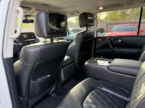 Used 2022 Nissan Armada Platinum w/ Captain's Chairs Package image 12