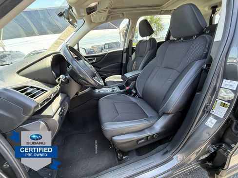 Used 2021 Subaru Forester Premium AWD/4WD image 19