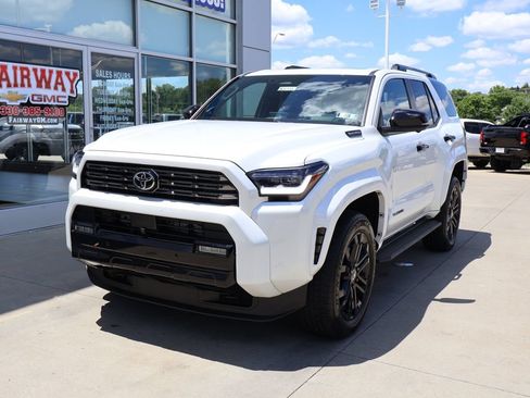 Used 2026 Toyota 4Runner Platinum AWD/4WD image 6
