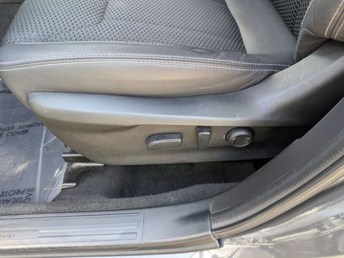 Used 2021 Subaru Forester Premium image 22