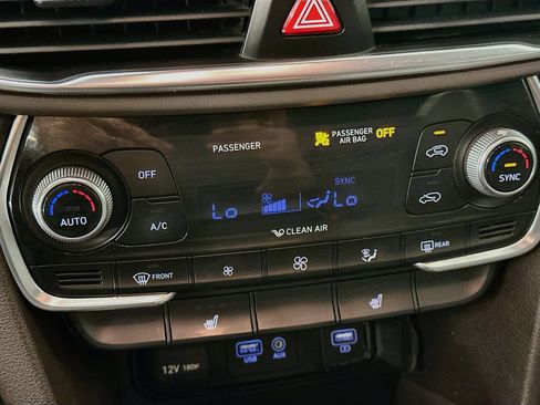 Used 2019 Hyundai Santa Fe SEL AWD/4WD image 23
