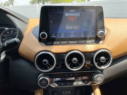 Used 2024 Nissan Sentra SV w/ SV Premium Package image 33