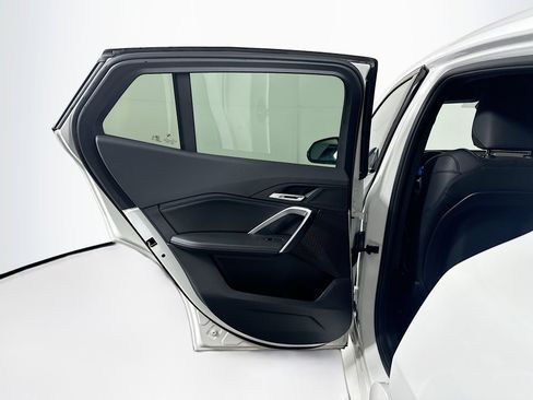 Used 2025 BMW X2 xDrive28i image 26