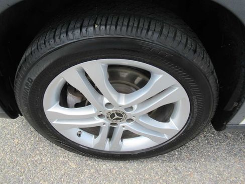 Used 2020 Mercedes-Benz GLA 250 4MATIC image 12