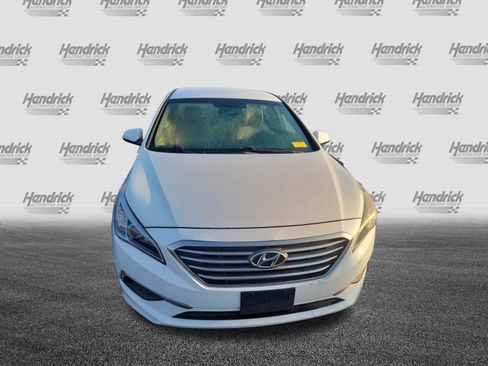 Used 2016 Hyundai Sonata SE image 3