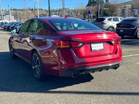 Used 2023 Nissan Altima 2.5 SR image 10