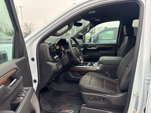 New 2026 Chevrolet Silverado 2500 High Country w/ High Country Premium Package AWD/4WD image 22