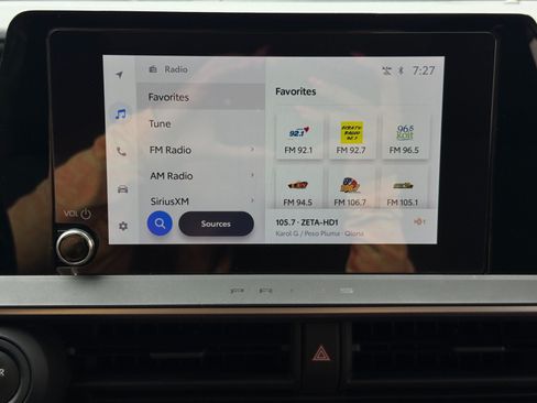 Used 2024 Toyota Prius Prime FWD image 24