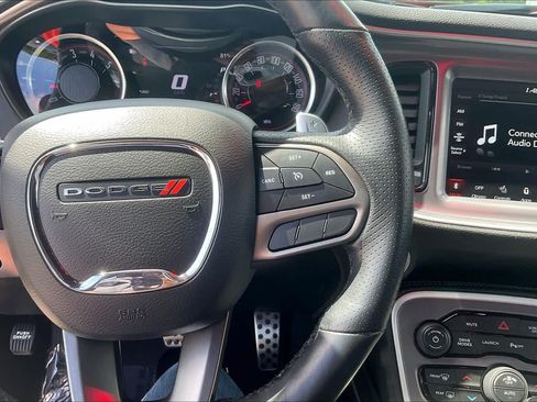 Used 2022 Dodge Challenger R/T Scat Pack RWD image 21