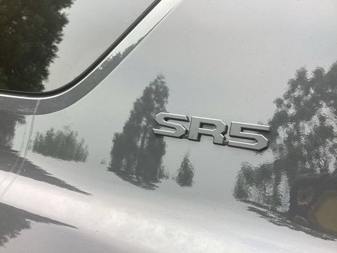 Certified 2025 Toyota 4Runner SR5 AWD/4WD image 11