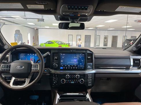 New 2025 Ford F250 King Ranch w/ Chrome Package image 15