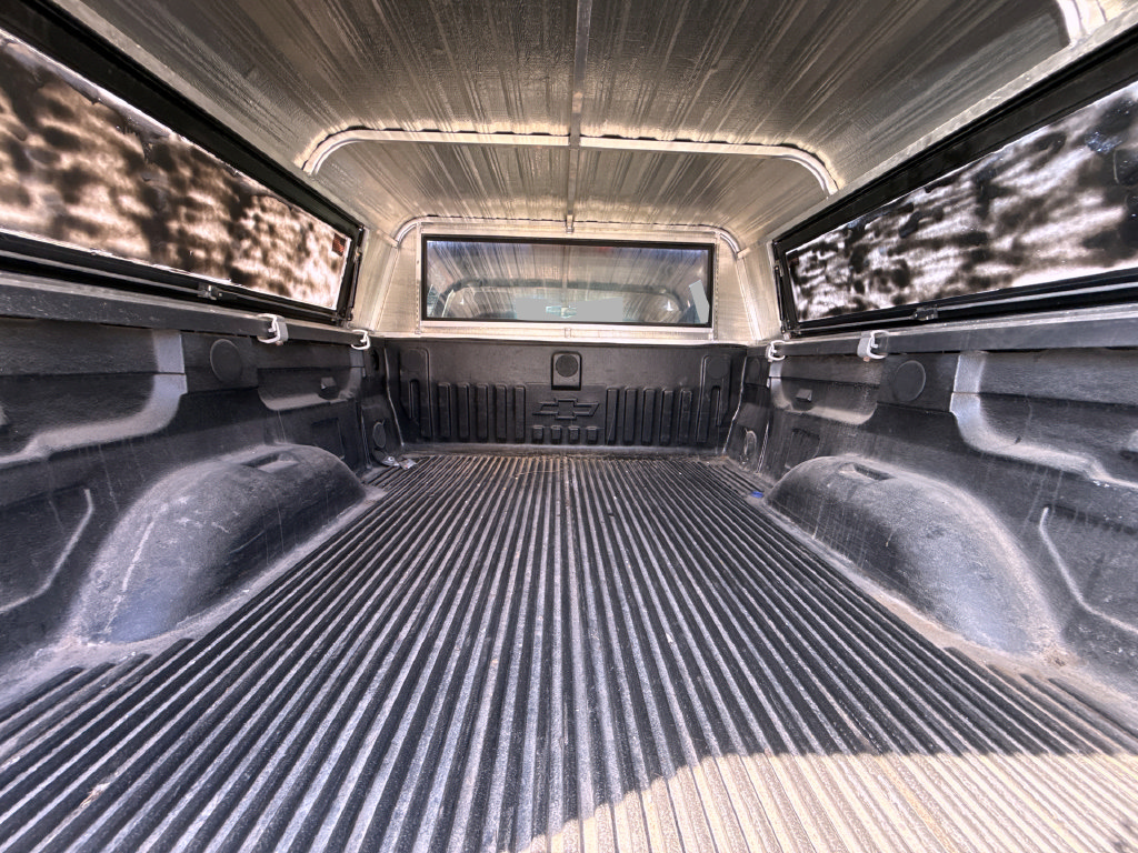 Used 2018 Chevrolet Silverado 1500 LT w/ All Star Edition AWD/4WD image 9