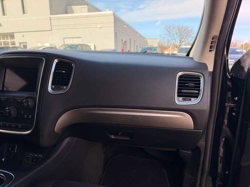 Used 2019 Dodge Durango SXT w/ 3rd Row Seating Group image 13