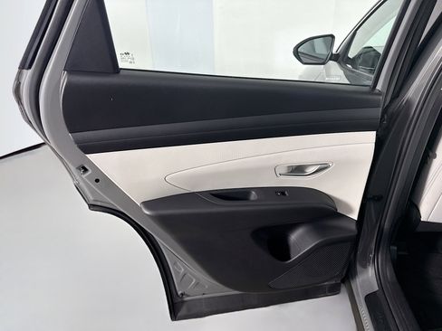 Used 2026 Hyundai Tucson SE FWD image 26