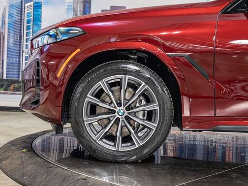 Used 2027 BMW X6 xDrive40i AWD/4WD image 7