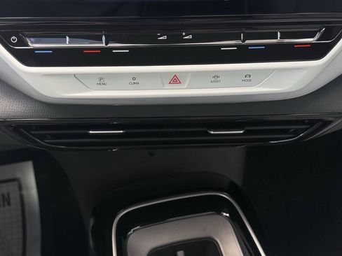 Used 2023 Volkswagen ID.4 Pro S Plus AWD/4WD image 26