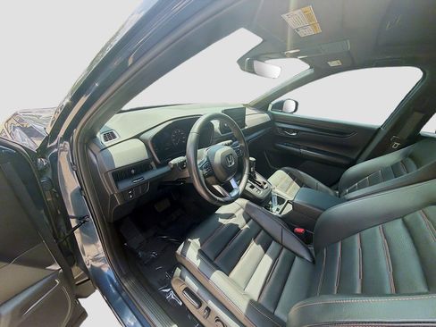 Used 2024 Honda CR-V Sport-L image 9