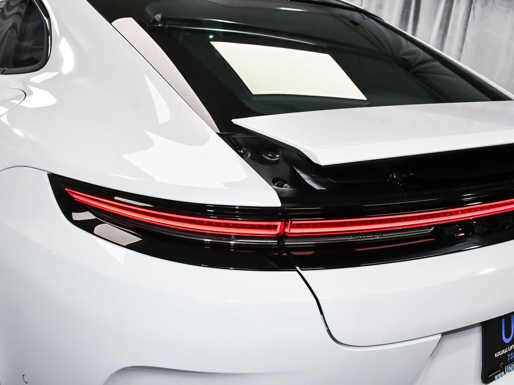 Used 2025 Porsche Panamera 4 E-Hybrid AWD/4WD image 84