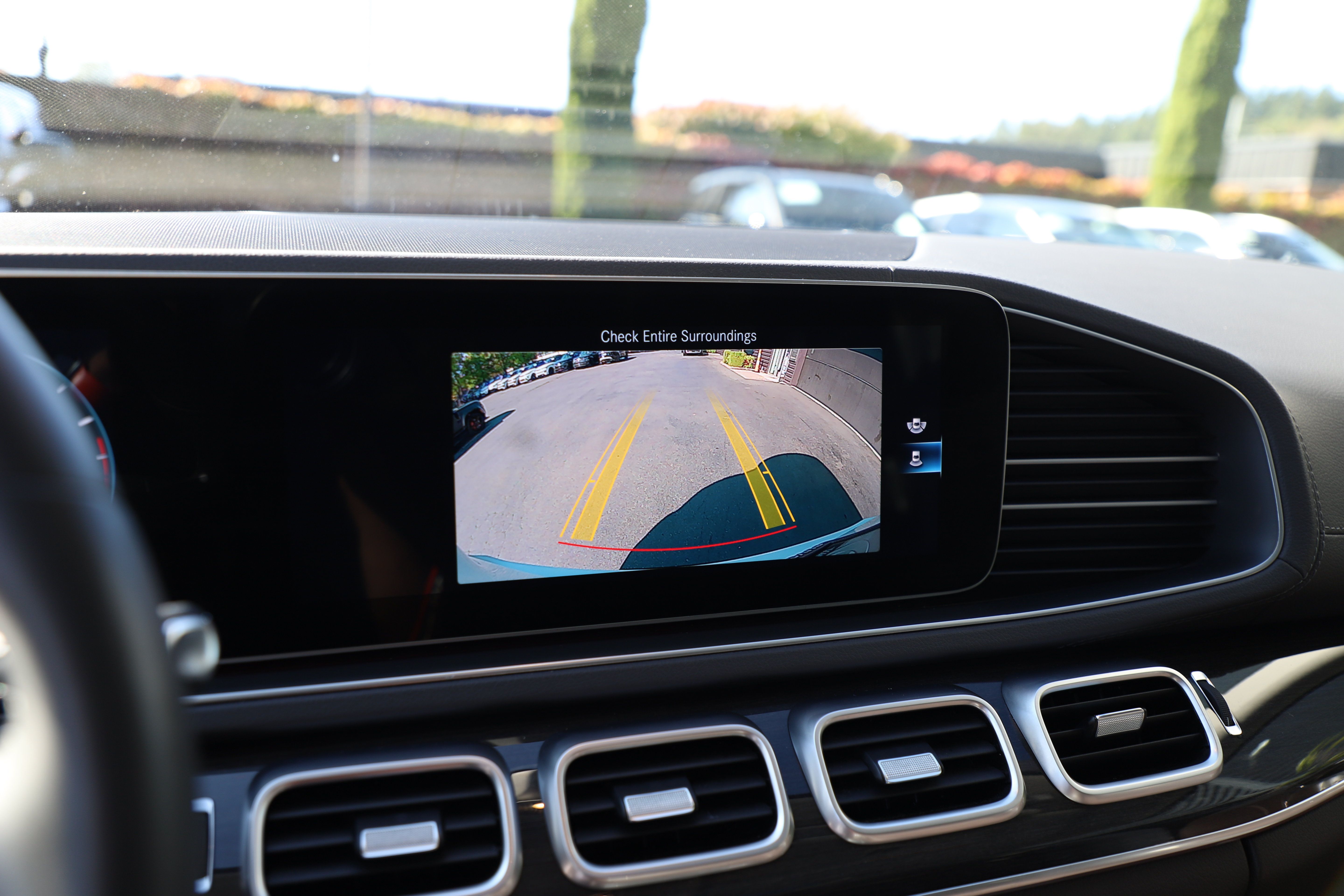 Used 2020 Mercedes-Benz GLS 450 4MATIC image 22