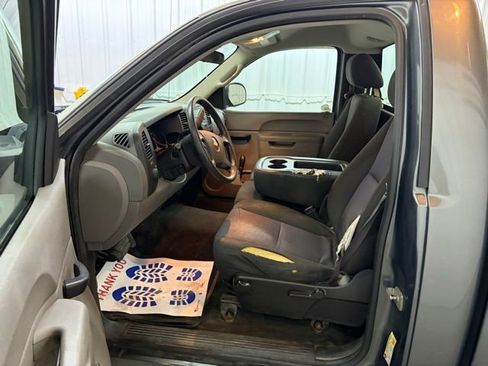 Used 2011 Chevrolet Silverado 1500 W/T w/ LS Package RWD image 14