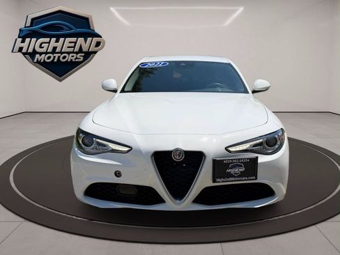 Used 2021 Alfa Romeo Giulia Sprint w/ Cold Weather Package AWD/4WD image 9