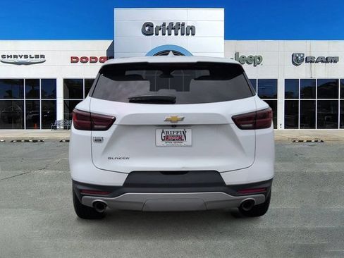 Used 2023 Chevrolet Blazer LT FWD image 8