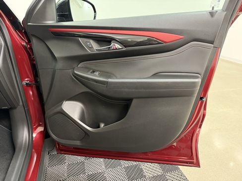 Used 2024 Chevrolet TrailBlazer RS w/ Convenience Package image 30