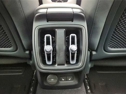 Used 2022 Polestar Polestar 2 w/ Plus Package image 38